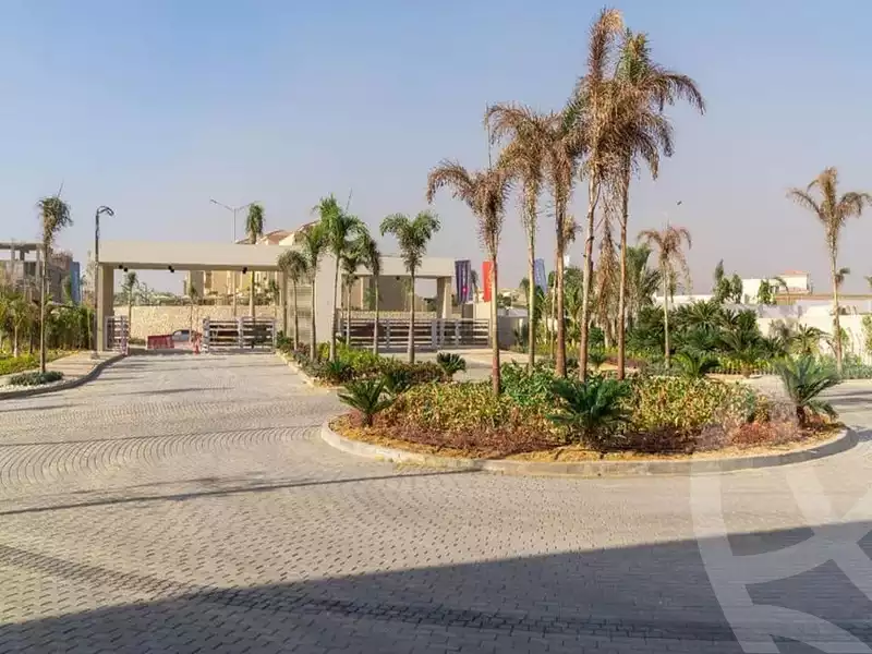 https://aqarmap.com.eg/ar/listing/6212954-for-sale-cairo-6th-of-october-compounds-upville