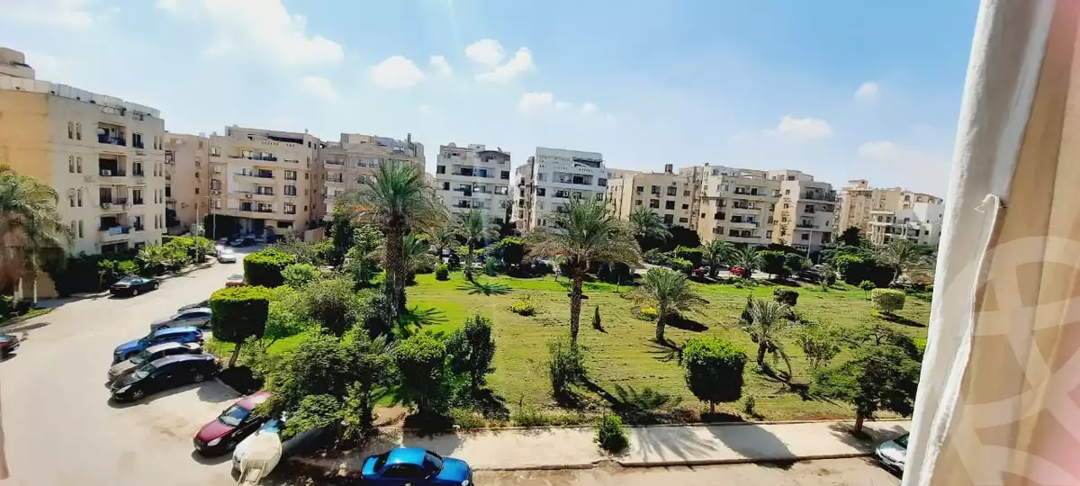 https://aqarmap.com.eg/ar/listing/6213464-for-sale-cairo-new-cairo-el-ahyaa-fifth-neighborhood-street-10