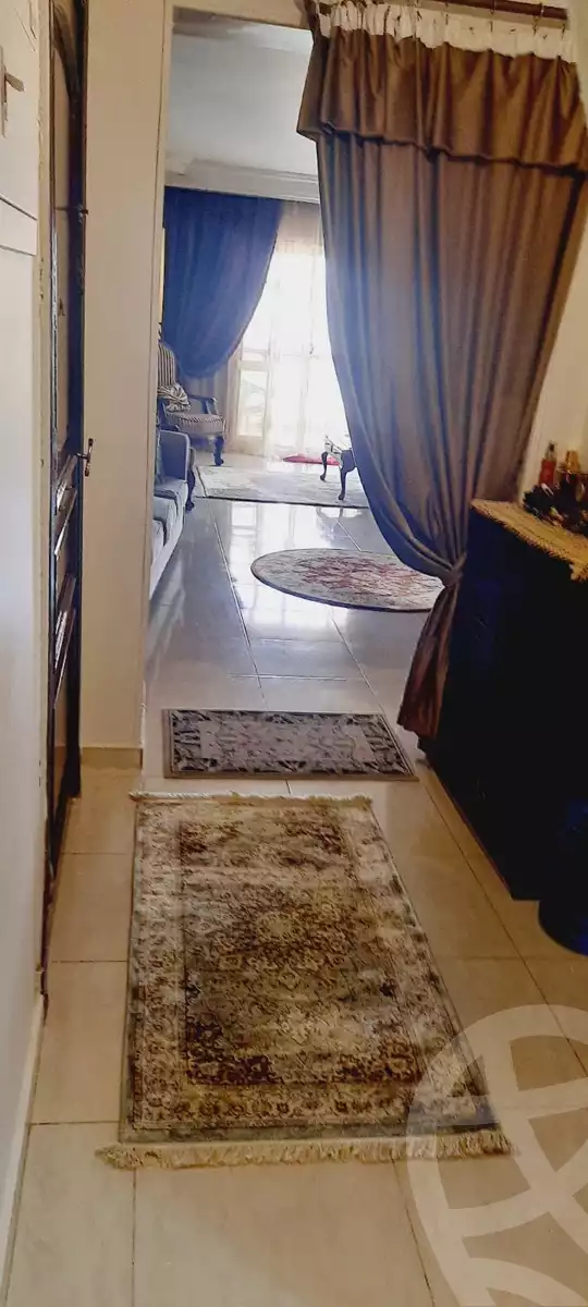 https://aqarmap.com.eg/ar/listing/6213464-for-sale-cairo-new-cairo-el-ahyaa-fifth-neighborhood-street-10