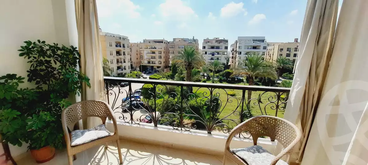 https://aqarmap.com.eg/ar/listing/6213464-for-sale-cairo-new-cairo-el-ahyaa-fifth-neighborhood-street-10