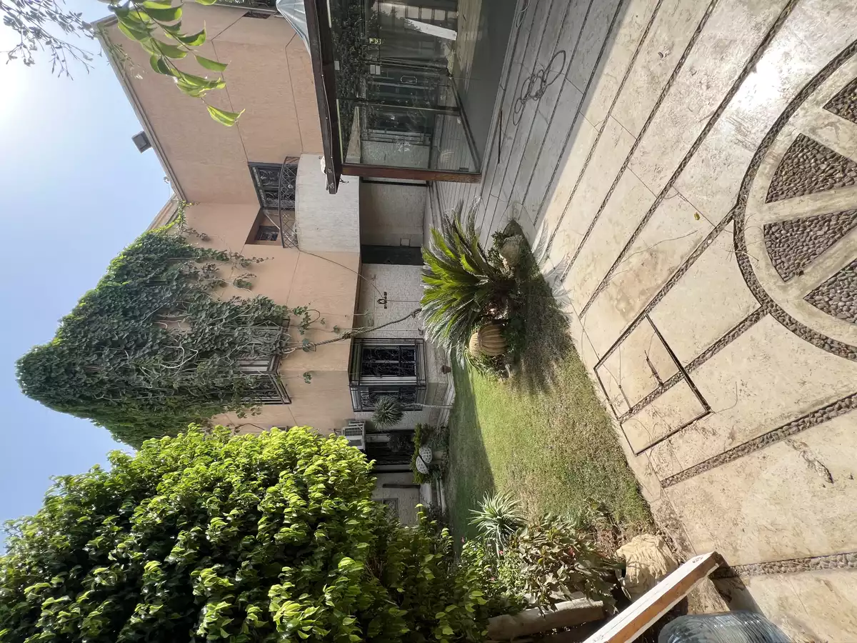 https://aqarmap.com.eg/ar/listing/6214279-for-sale-cairo-new-cairo-lrhb-city-phase-3-umm-kolthom-st