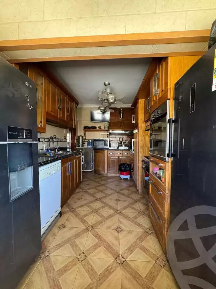 https://aqarmap.com.eg/ar/listing/6215233-for-sale-cairo-mokattam-el-hadabah-el-wosta-compounds-ebad-el-rahman-city