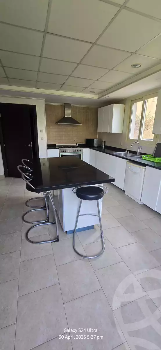 https://aqarmap.com.eg/ar/listing/6215625-for-rent-cairo-new-cairo-compounds-mivida-mivida-business-park-emaar