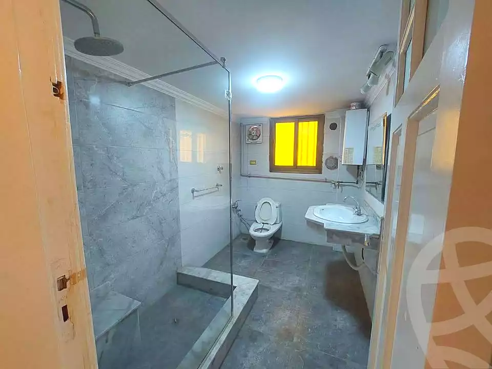 https://aqarmap.com.eg/en/listing/6215824-for-rent-alexandria-zezenia
