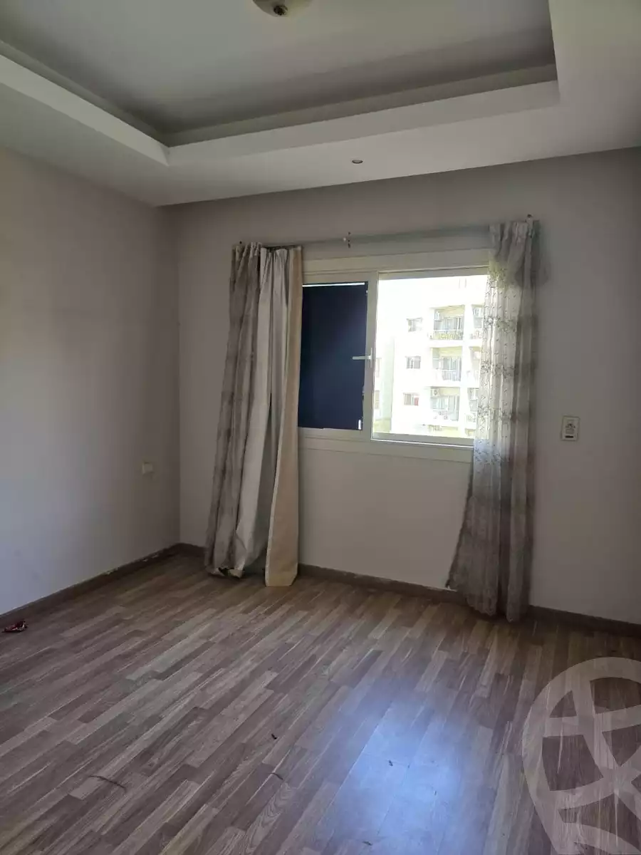 https://aqarmap.com.eg/en/listing/6216262-for-rent-cairo-el-sheikh-zayed-city-compounds-dh-drys