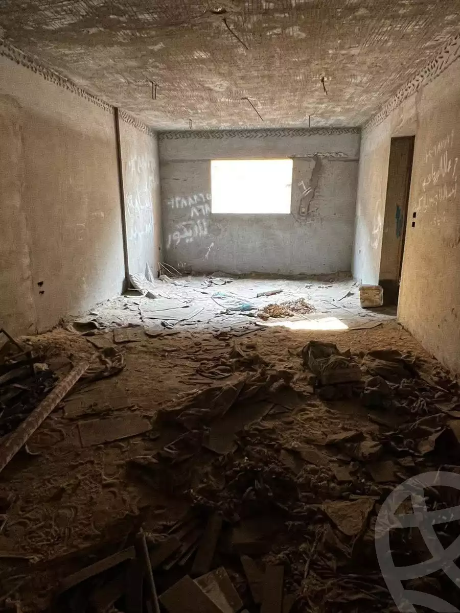 https://aqarmap.com.eg/en/listing/6216321-for-sale-beheira-damanhour-damanhour-city-nfoura-squer