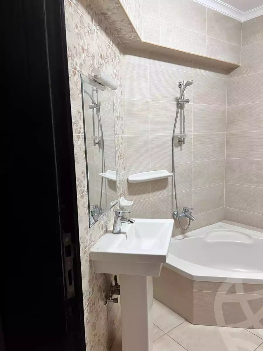 https://aqarmap.com.eg/en/listing/6216472-for-rent-cairo-el-maadi-compounds-maadi-grand-city