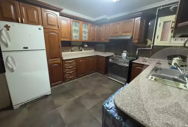 https://aqarmap.com.eg/ar/listing/6217185-for-sale-cairo-dokki-kwrnysh-lnyl