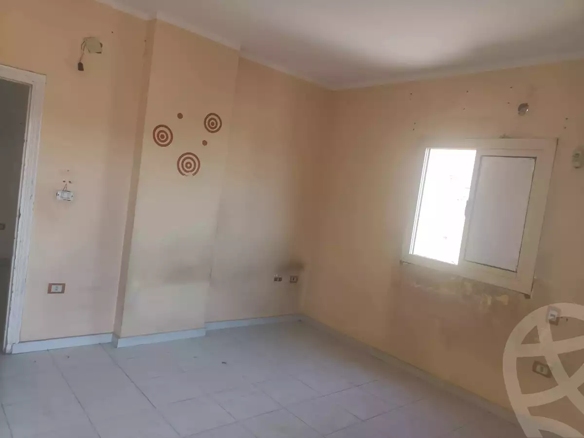 https://aqarmap.com.eg/ar/listing/6217354-for-rent-cairo-helwan-hadayek-helwan-el-khashab-canal