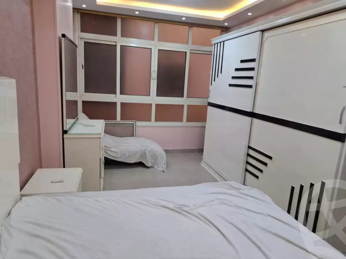 https://aqarmap.com.eg/ar/listing/6218256-for-sale-qalyubia-shubra-el-khaima-shubra-el-khaima-city-ismailia-canal-st