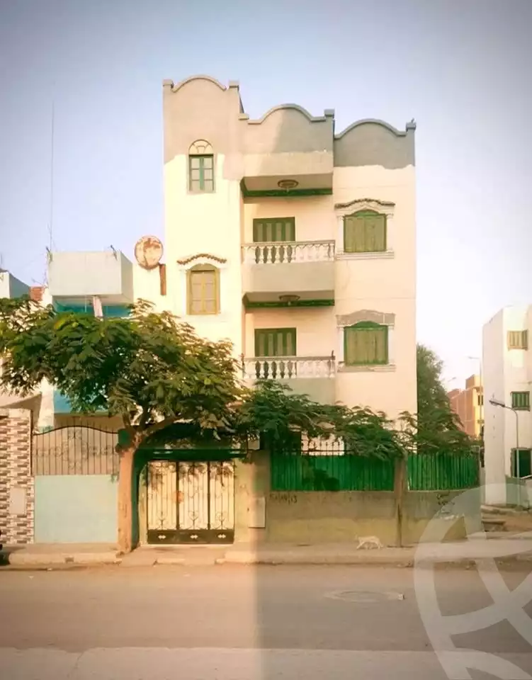 https://aqarmap.com.eg/ar/listing/6219566-for-sale-sharqia-10th-of-ramadan-al-hay-al-rabea-ashar
