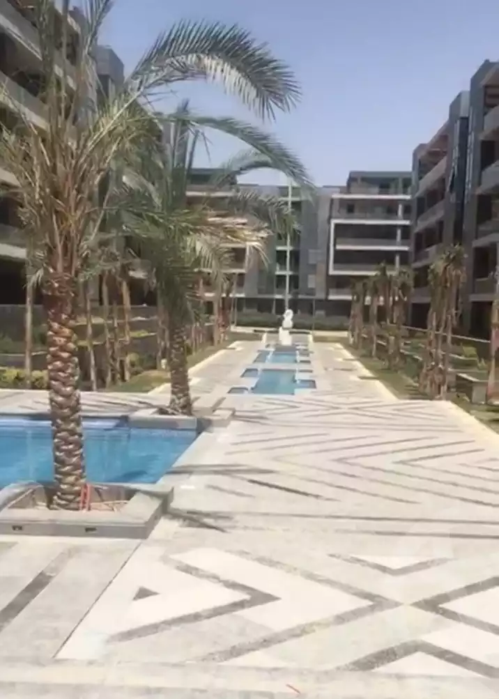 https://aqarmap.com.eg/ar/listing/6219570-for-sale-cairo-new-cairo-compounds-el-patio-oro