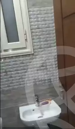 https://aqarmap.com.eg/ar/listing/6220237-for-sale-cairo-helwan-hadayek-helwan-el-eshrein-st