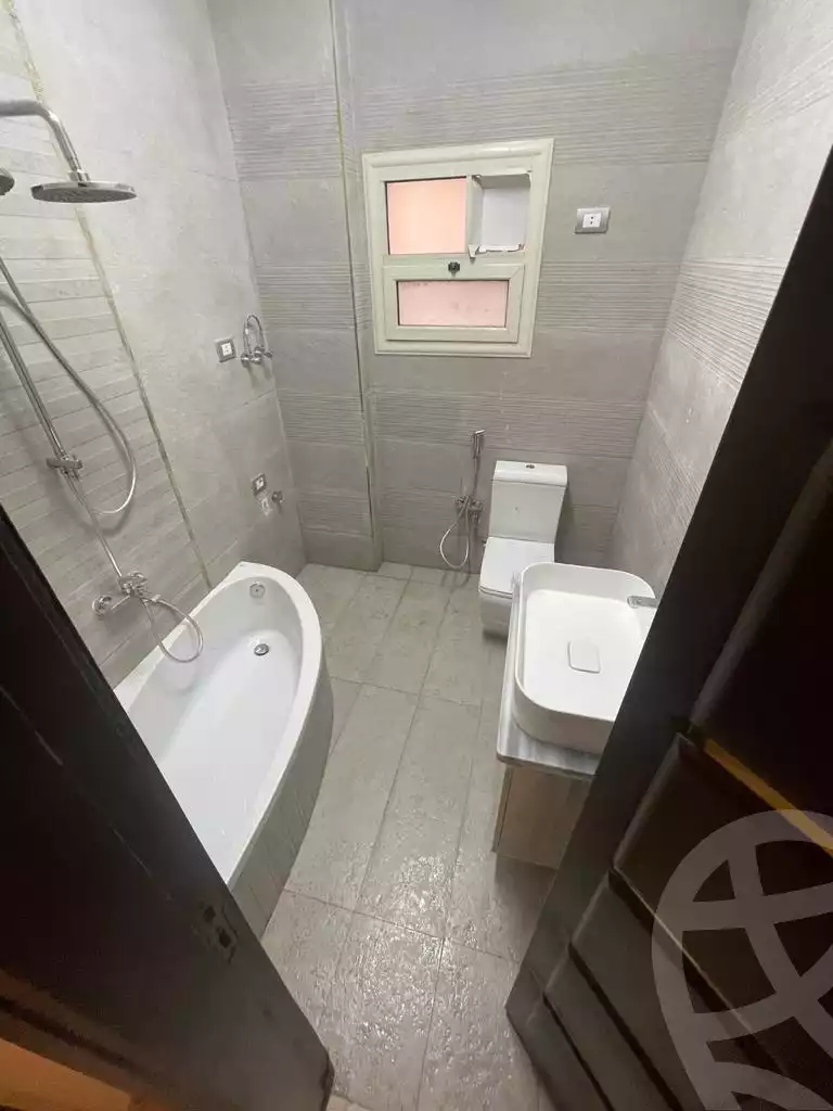 https://aqarmap.com.eg/ar/listing/6220299-for-rent-cairo-new-cairo-tamr-hena-tamr-hena-1