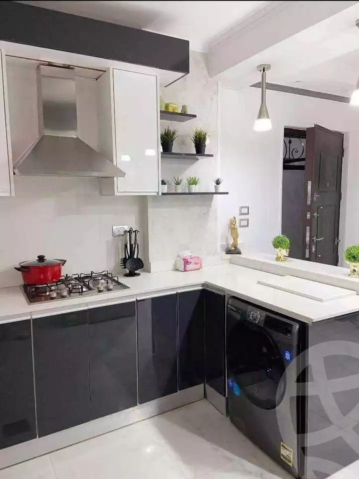 https://aqarmap.com.eg/en/listing/6220625-for-sale-cairo-el-haram-shareaa-el-haram