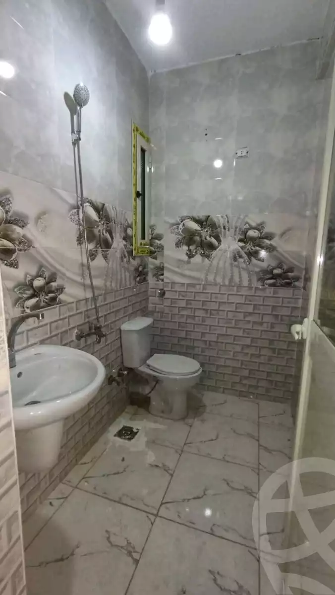 https://aqarmap.com.eg/en/listing/6221170-for-rent-qalyubia-shubra-el-khaima-om-bayoumi