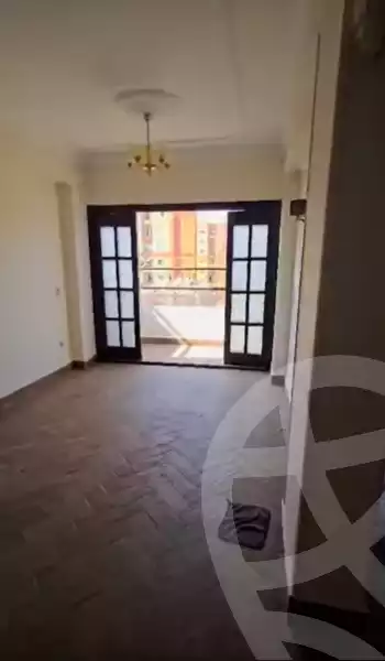 https://aqarmap.com.eg/ar/listing/6221273-for-sale-qalyubia-shubra-el-khaima-el-shareaa-el-gadid-st