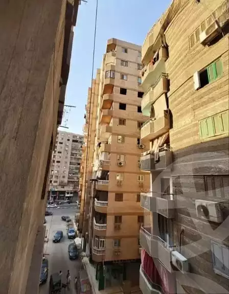https://aqarmap.com.eg/ar/listing/6221399-for-sale-cairo-el-haram-shareaa-khatem-el-morsalen