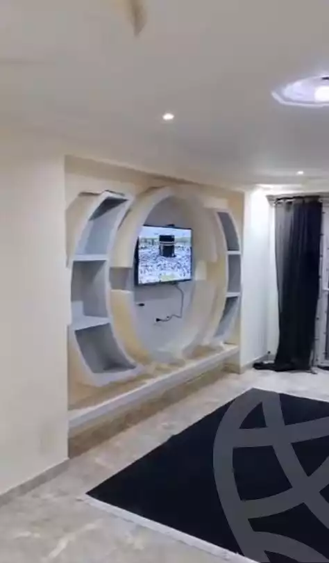 https://aqarmap.com.eg/ar/listing/6221928-for-sale-cairo-ain-shams-alf-maskn-ismail-el-fangari-st