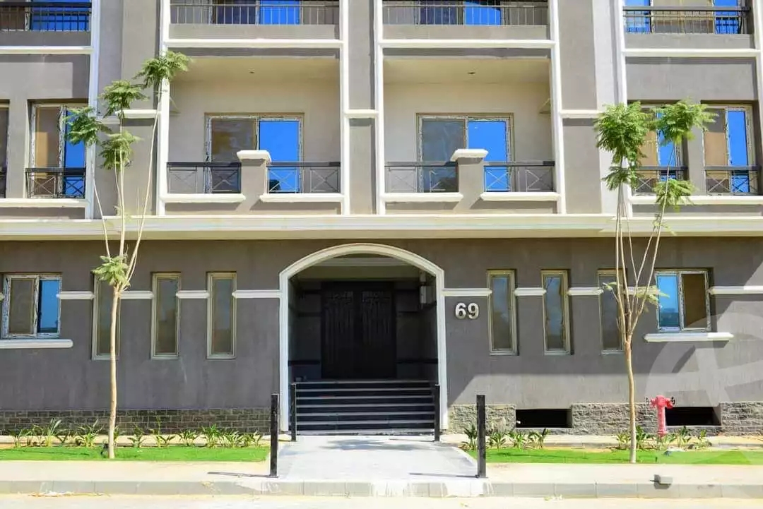 https://aqarmap.com.eg/en/listing/6222717-for-sale-cairo-new-cairo-compounds-garden-heights-compound