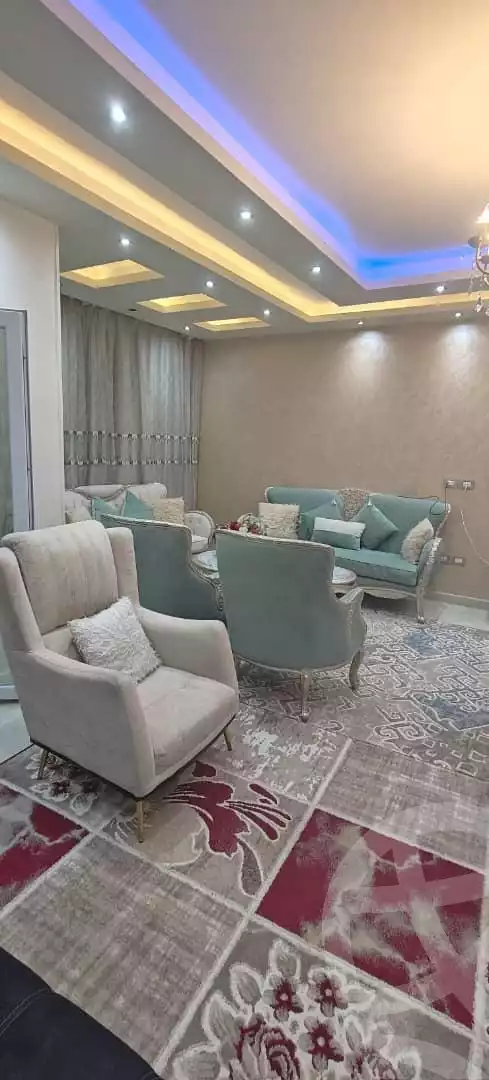 https://aqarmap.com.eg/ar/listing/6222938-for-sale-cairo-6th-of-october-featured-neighborhood-first-touristic-village-el-shaheed-mohammed-abdul-latif-alshimi-st