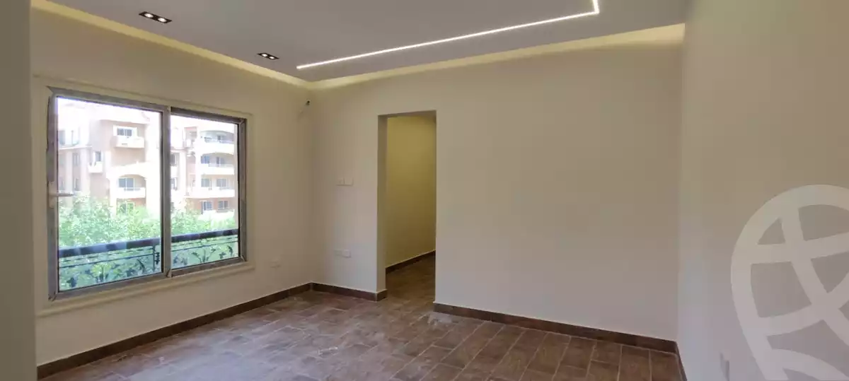https://aqarmap.com.eg/en/listing/6222988-for-sale-cairo-el-sheikh-zayed-city-compounds-el-khamayel