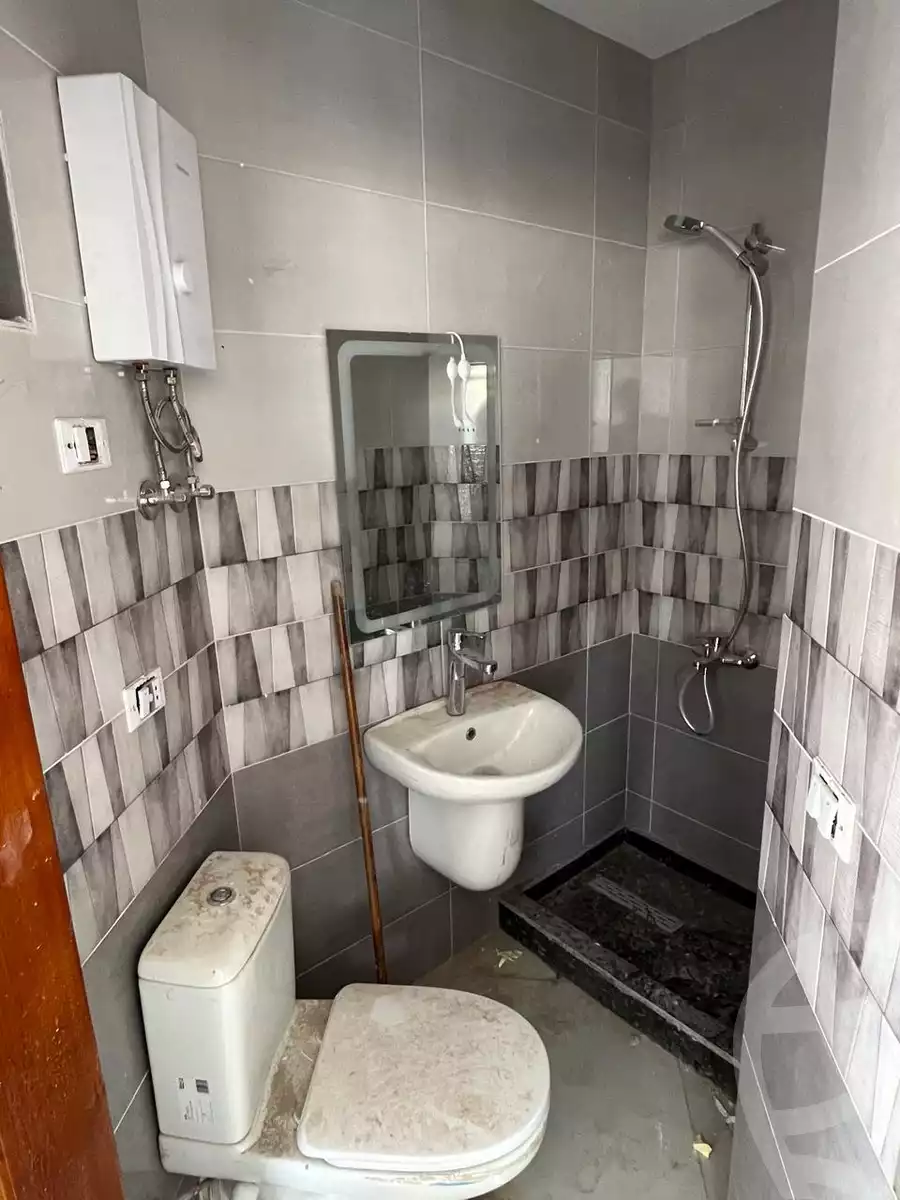 https://aqarmap.com.eg/ar/listing/6223114-for-rent-cairo-new-cairo-el-yassamin-el-yasmeen-8