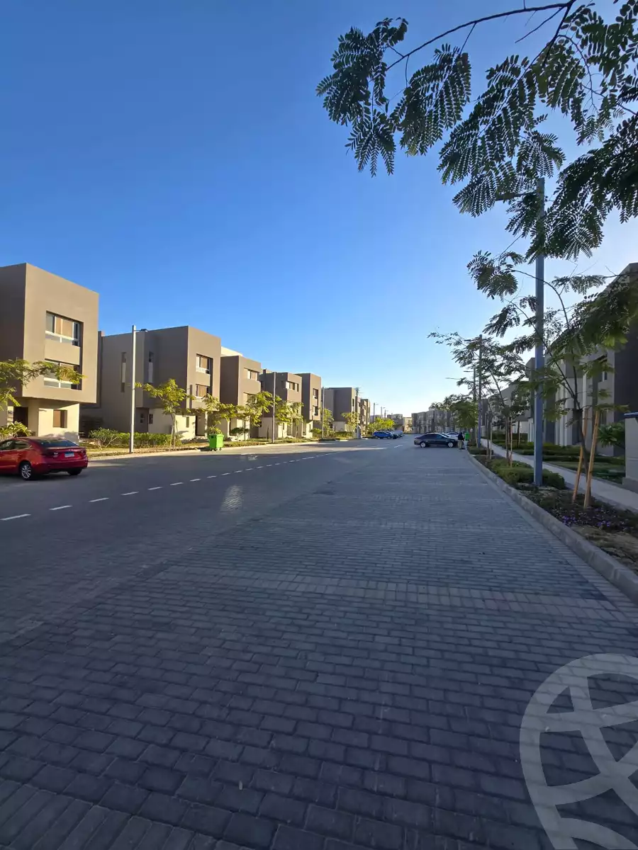 https://aqarmap.com.eg/en/listing/6223574-for-sale-cairo-el-sheikh-zayed-city-compounds-etapa