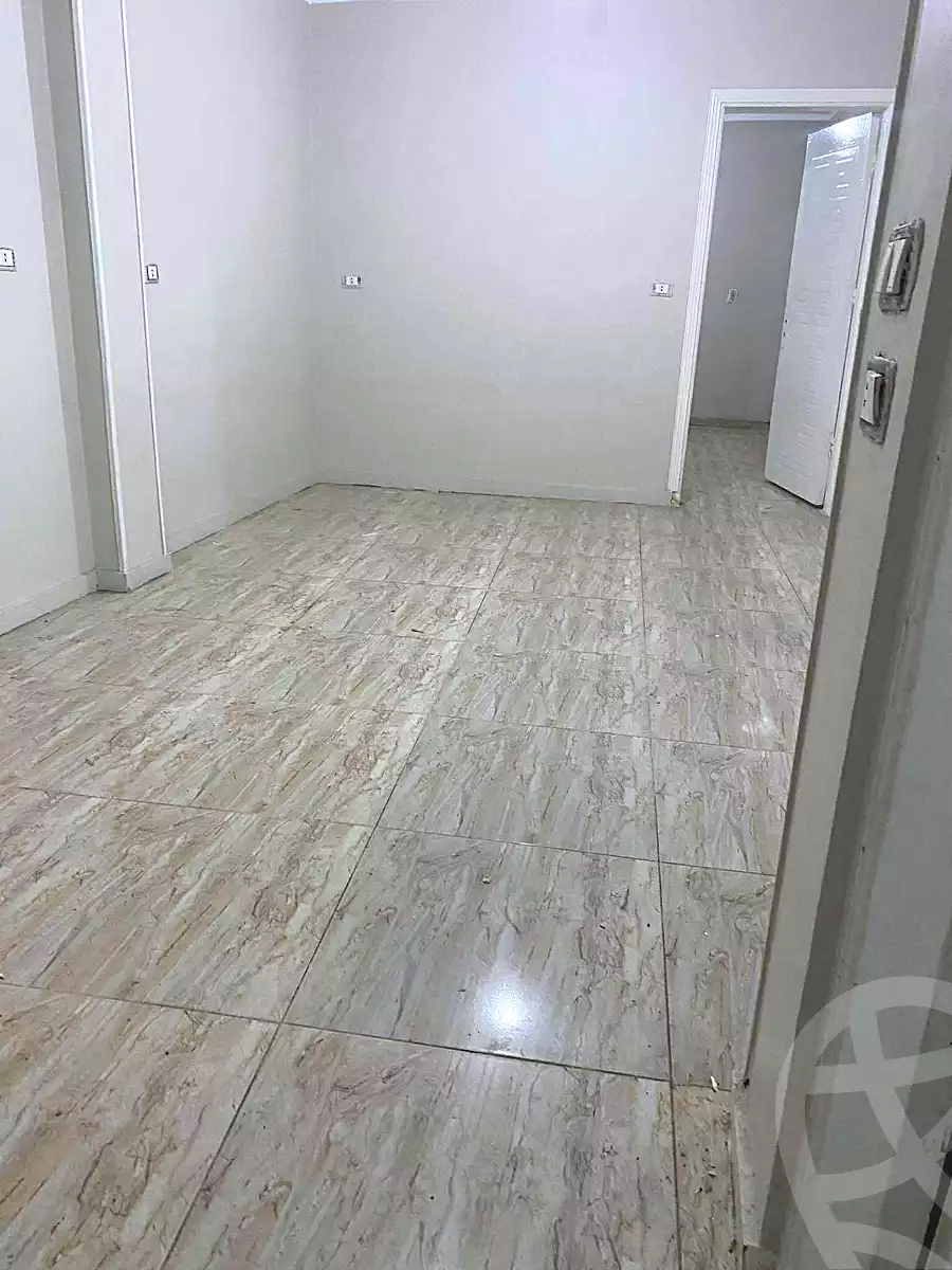 https://aqarmap.com.eg/ar/listing/6223913-for-sale-qalyubia-shubra-el-khaima