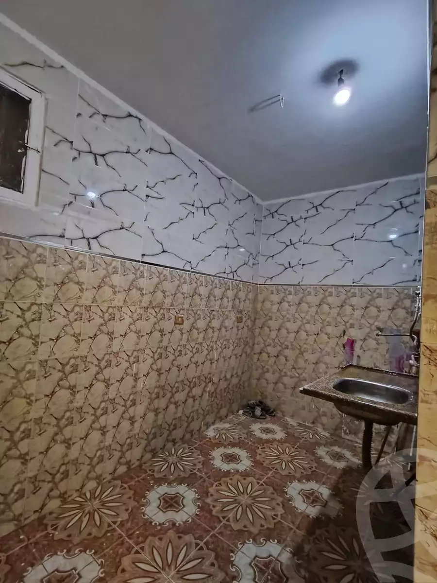 https://aqarmap.com.eg/en/listing/6224681-for-sale-qalyubia-shubra-el-khaima-om-bayoumi