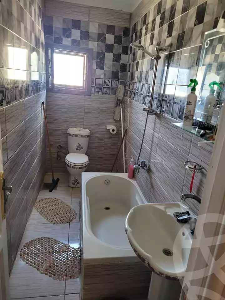 https://aqarmap.com.eg/en/listing/6225323-for-sale-alexandria-rs-ltyn