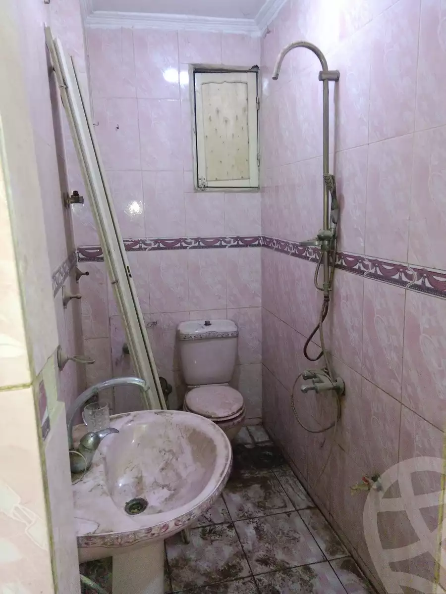 https://aqarmap.com.eg/en/listing/6225999-for-sale-qalyubia-el-khsos-el-rashah-st