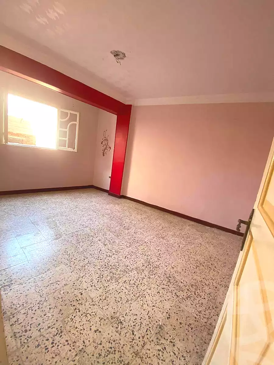 https://aqarmap.com.eg/ar/listing/6226242-for-sale-qalyubia-shubra-el-khaima