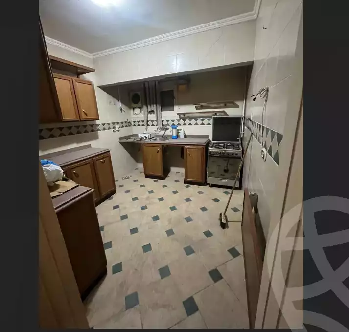 https://aqarmap.com.eg/ar/listing/6226346-for-sale-alexandria-fleming-khalil-abd-al-nabi-faroen-sabakan-st