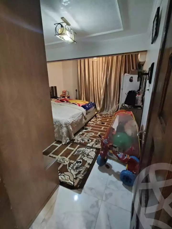 https://aqarmap.com.eg/en/listing/6226448-for-sale-cairo-helwan-hadayek-helwan-nile-corniche-st