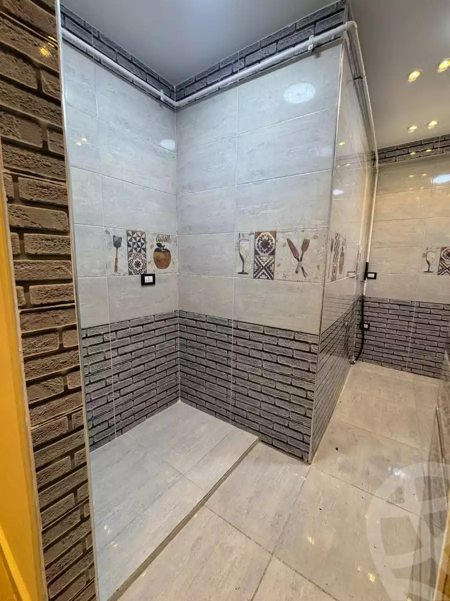 https://aqarmap.com.eg/en/listing/6226678-for-sale-alexandria-bahray-el-anfoshy-al-gomrok-al-kadem-st