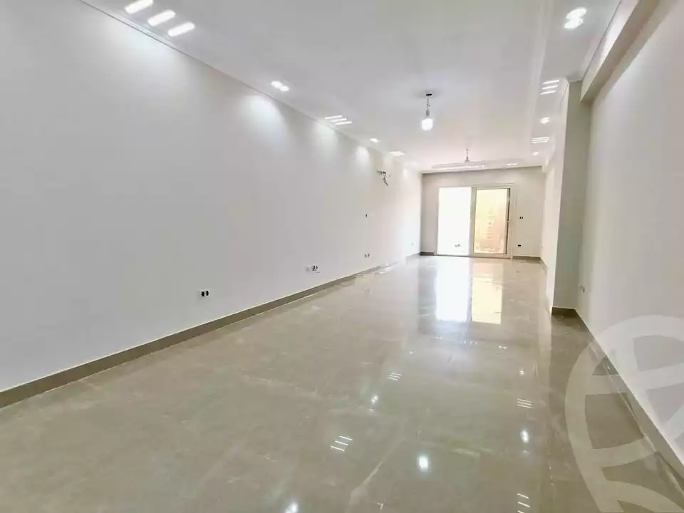 https://aqarmap.com.eg/ar/listing/6226897-for-sale-alexandria-camp-cesar-port-said-street
