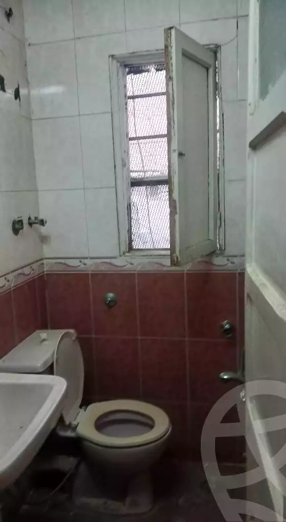 https://aqarmap.com.eg/en/listing/6227062-for-rent-cairo-shoubra-rod-el-farag