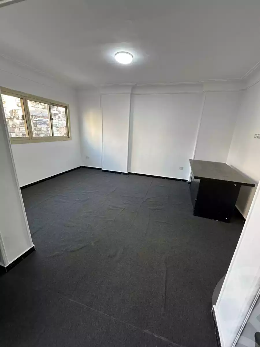 https://aqarmap.com.eg/ar/listing/6228147-for-rent-cairo-ljyz-shareaa-morad  charel degol