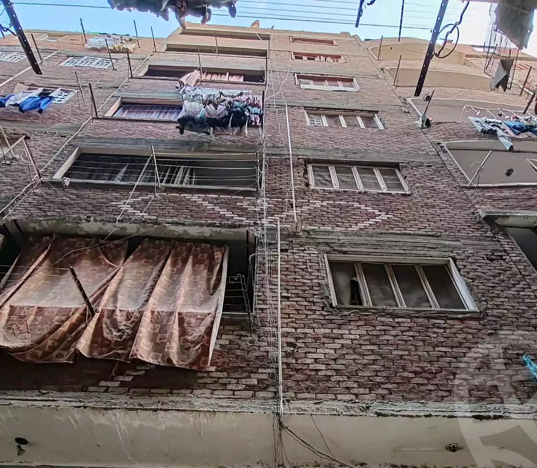 https://aqarmap.com.eg/ar/listing/6228649-for-sale-qalyubia-shubra-el-khaima-bahtim