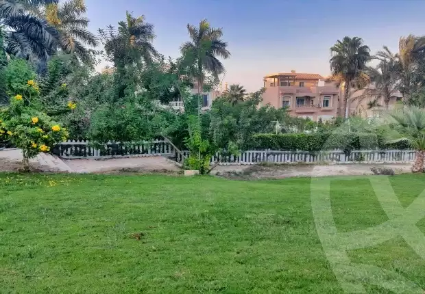 https://aqarmap.com.eg/ar/listing/6228785-for-sale-cairo-el-sheikh-zayed-city-compounds-zayed-2000