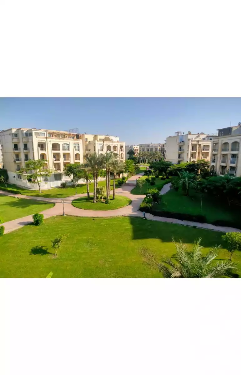 https://aqarmap.com.eg/en/listing/6228990-for-sale-cairo-el-sheikh-zayed-city-compounds-hadayek-el-mohandiseen