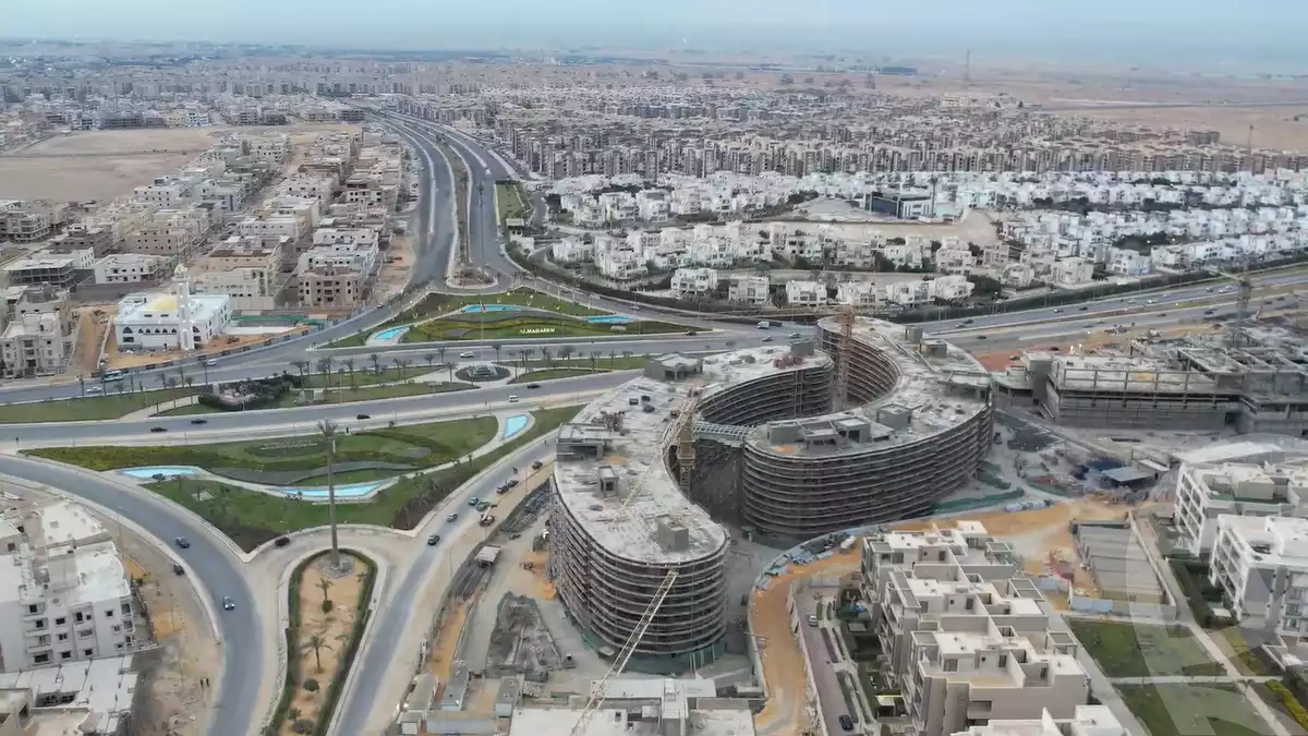 https://aqarmap.com.eg/en/listing/6228985-for-sale-cairo-new-cairo-compounds-fifth-square