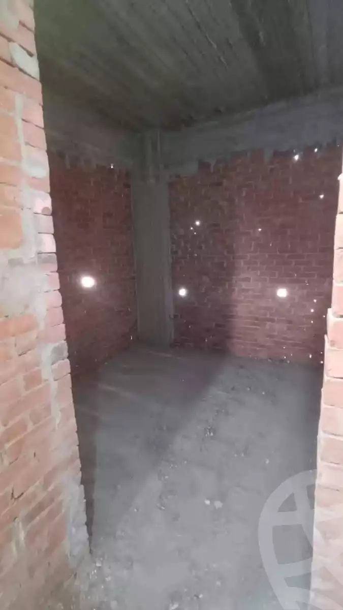 https://aqarmap.com.eg/ar/listing/6229699-for-sale-qalyubia-el-khsos-izbat-el-nakhl