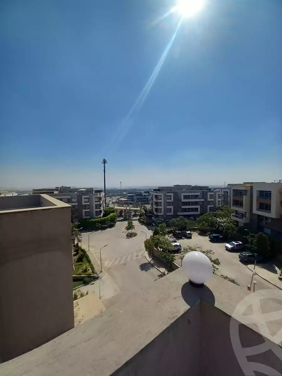 https://aqarmap.com.eg/en/listing/6229702-for-rent-cairo-el-sheikh-zayed-city-compounds-zayed-regency