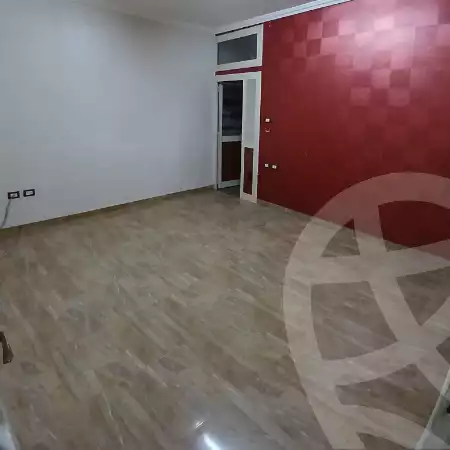 https://aqarmap.com.eg/en/listing/6229821-for-rent-qalyubia-shubra-el-khaima-shubra-el-khaima-city-ismailia-canal-st