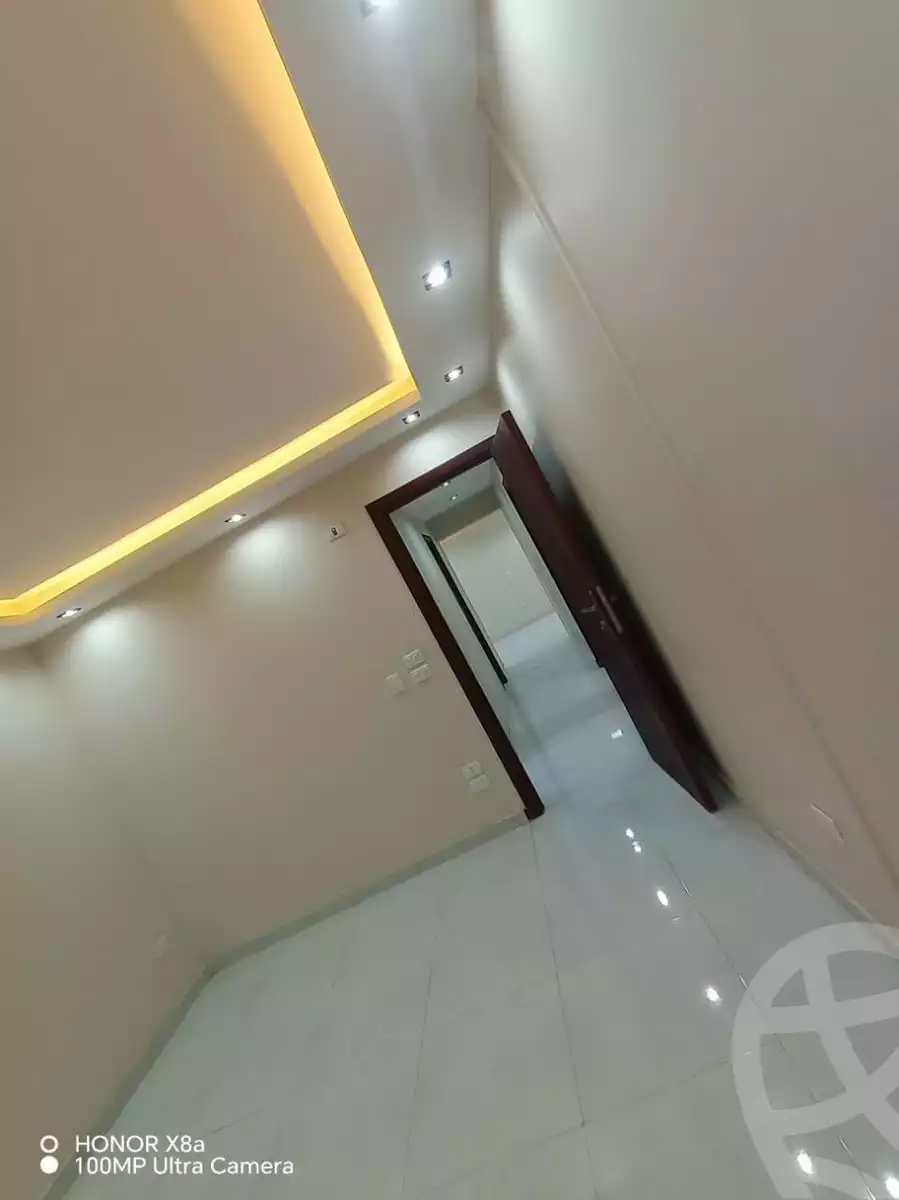 https://aqarmap.com.eg/ar/listing/6229951-for-sale-cairo-helwan-helwan-el-sharkeya-abd-el-rahman-pasha-st