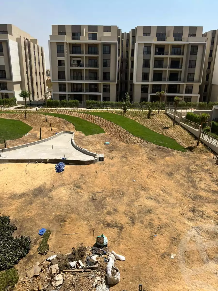 https://aqarmap.com.eg/ar/listing/6230207-for-rent-cairo-new-cairo-compounds-fifth-square