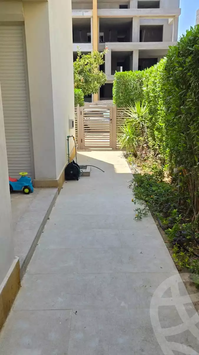 https://aqarmap.com.eg/ar/listing/6231045-for-sale-north-coast-resorts-seashells-resort