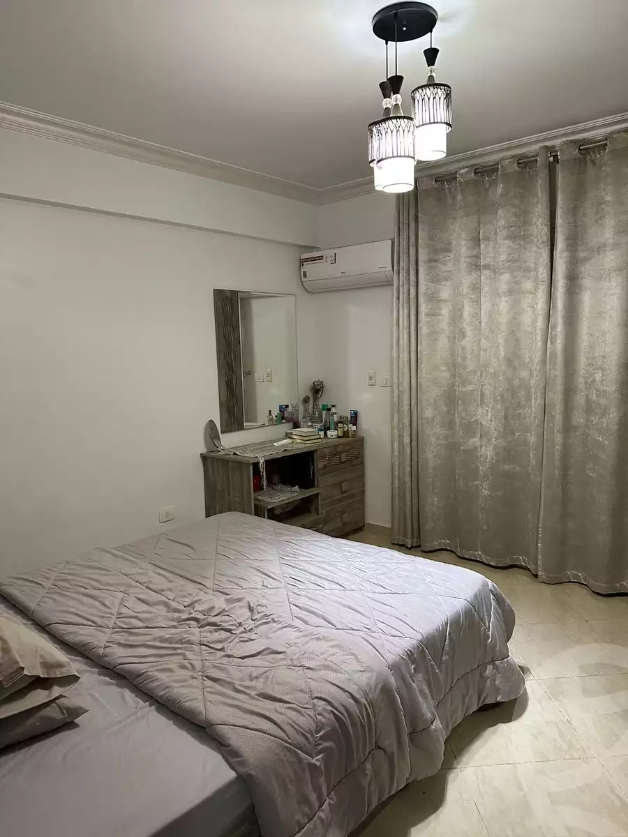 https://aqarmap.com.eg/ar/listing/6231771-for-rent-cairo-el-sheikh-zayed-city-compounds-dr-msr